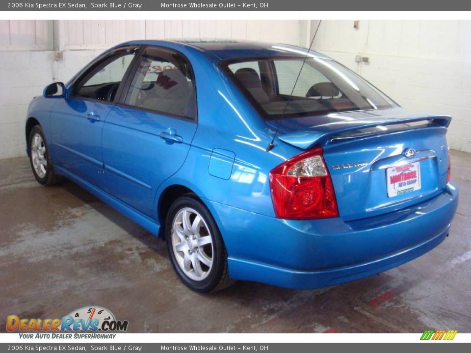 2006 Kia Spectra EX Sedan Spark Blue / Gray Photo #7