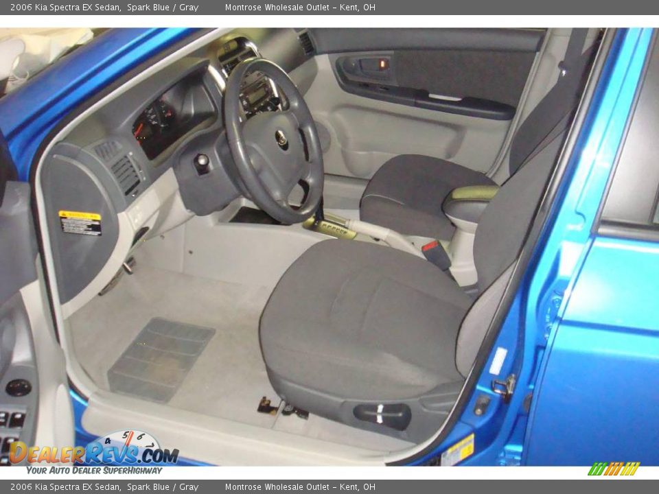 2006 Kia Spectra EX Sedan Spark Blue / Gray Photo #9
