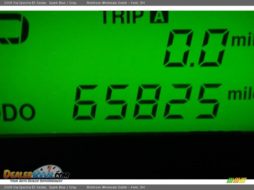 2006 Kia Spectra EX Sedan Spark Blue / Gray Photo #24
