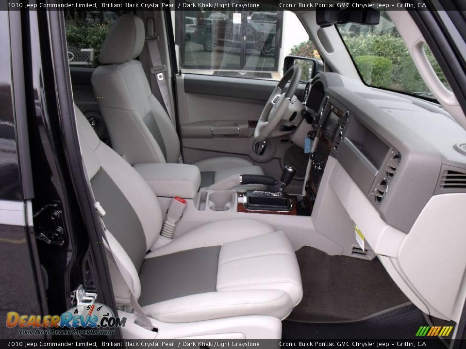2010 Jeep Commander Limited Brilliant Black Crystal Pearl / Dark Khaki/Light Graystone Photo #17