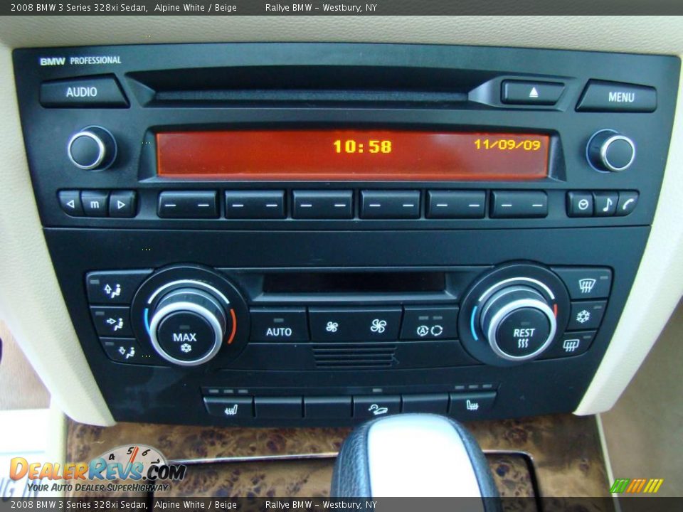 2008 BMW 3 Series 328xi Sedan Alpine White / Beige Photo #13