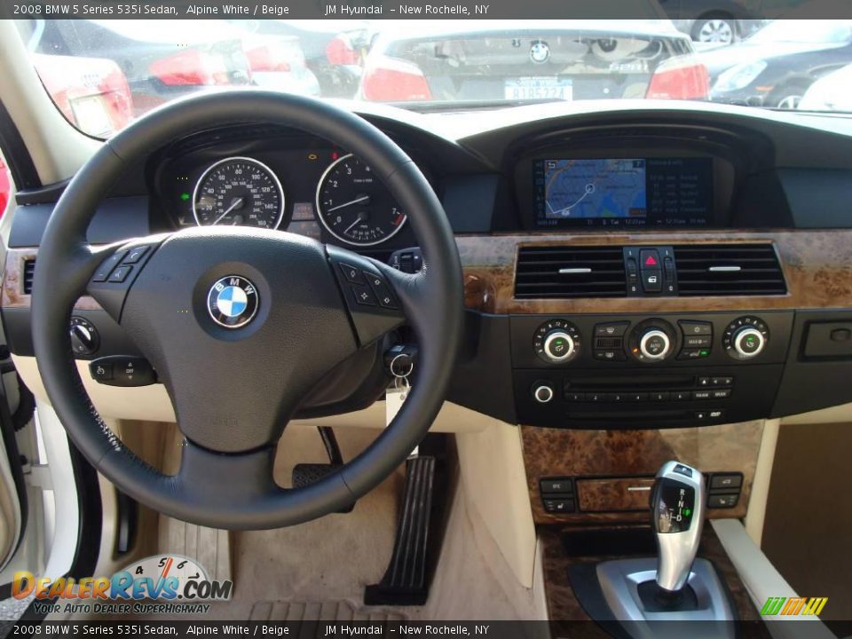 2008 BMW 5 Series 535i Sedan Alpine White / Beige Photo #17
