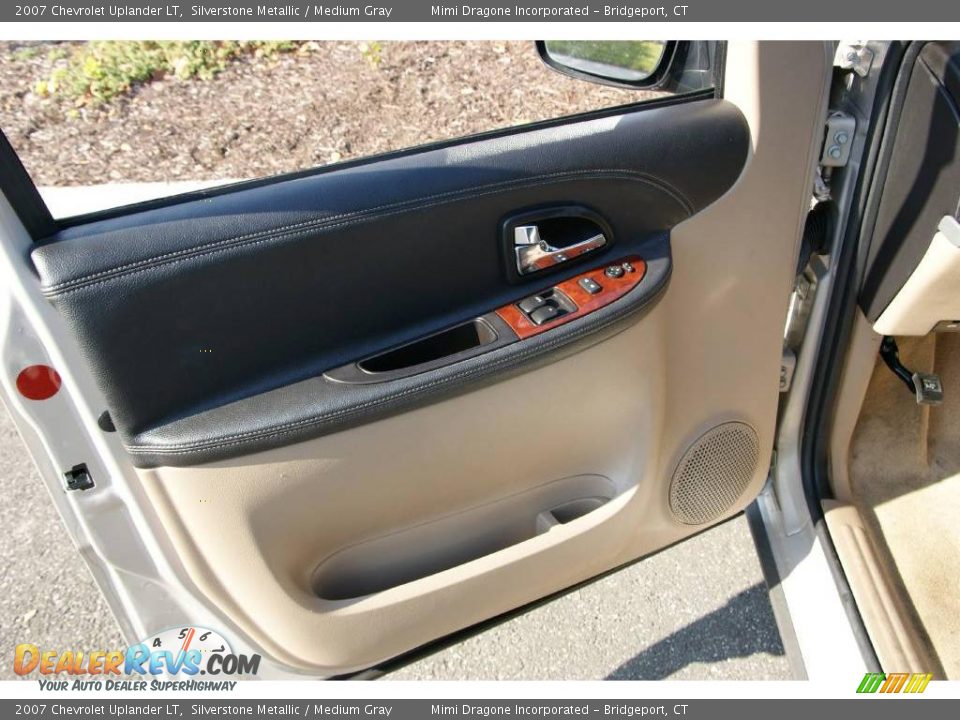 2007 Chevrolet Uplander LT Silverstone Metallic / Medium Gray Photo #11