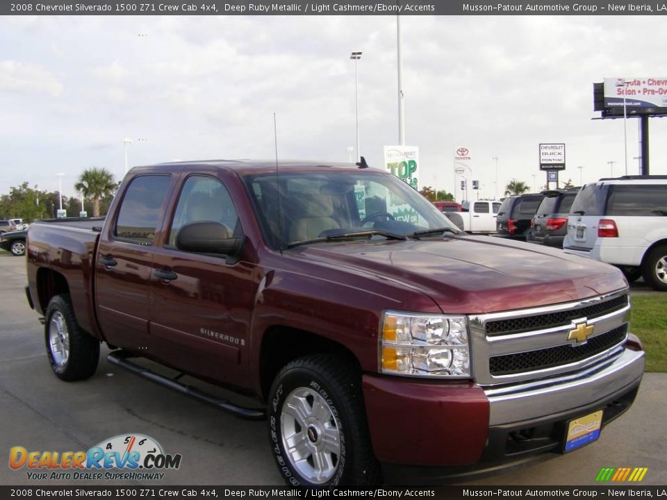 2008 Chevrolet Silverado 1500 Z71 Crew Cab 4x4 Deep Ruby Metallic / Light Cashmere/Ebony Accents Photo #7