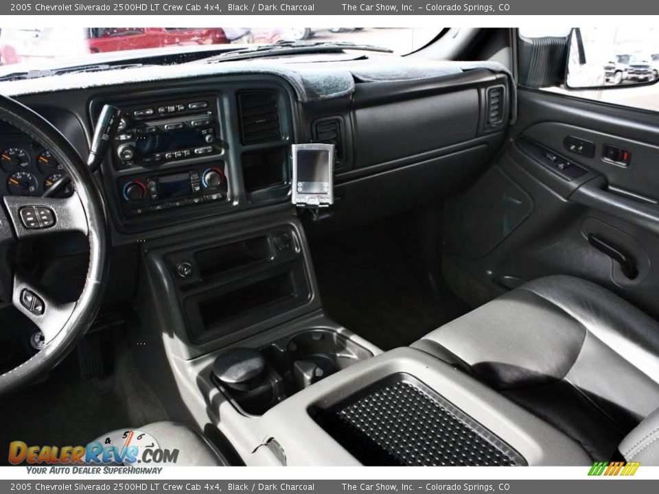 2005 Chevrolet Silverado 2500HD LT Crew Cab 4x4 Black / Dark Charcoal Photo #9