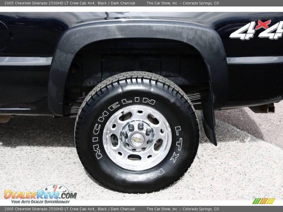 2005 Chevrolet Silverado 2500HD LT Crew Cab 4x4 Black / Dark Charcoal Photo #20
