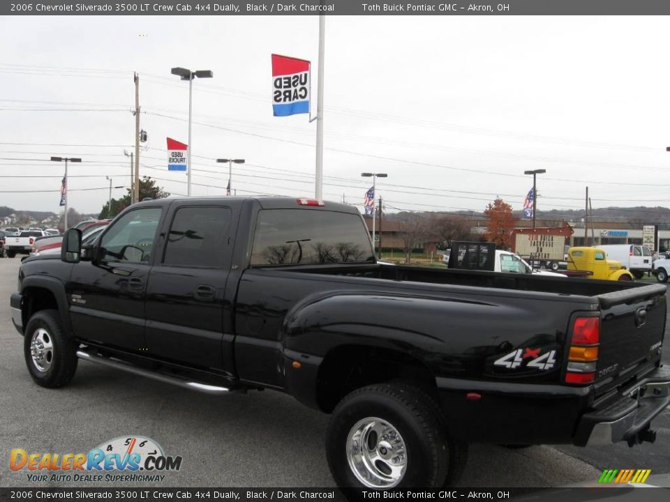 2006 Chevrolet Silverado 3500 LT Crew Cab 4x4 Dually Black / Dark Charcoal Photo #3