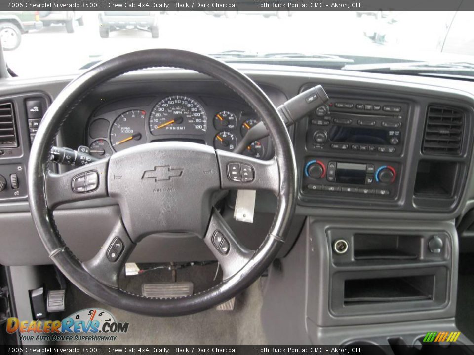 2006 Chevrolet Silverado 3500 LT Crew Cab 4x4 Dually Black / Dark Charcoal Photo #9