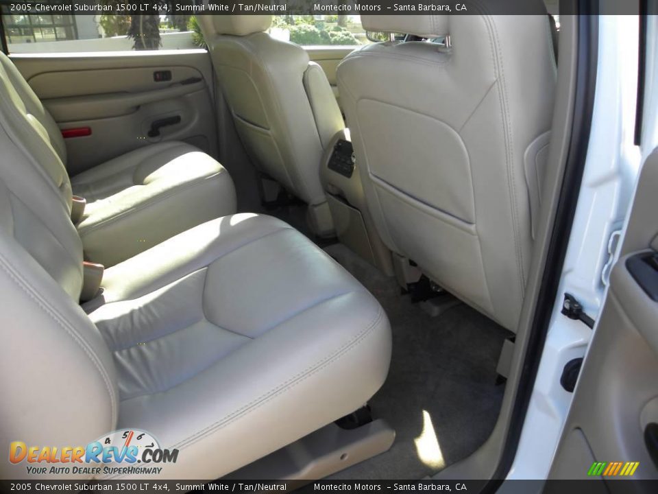 2005 Chevrolet Suburban 1500 LT 4x4 Summit White / Tan/Neutral Photo #20