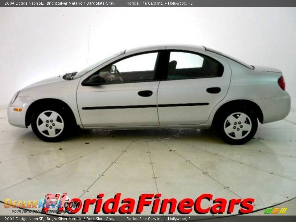 2004 Dodge Neon SE Bright Silver Metallic / Dark Slate Gray Photo #3