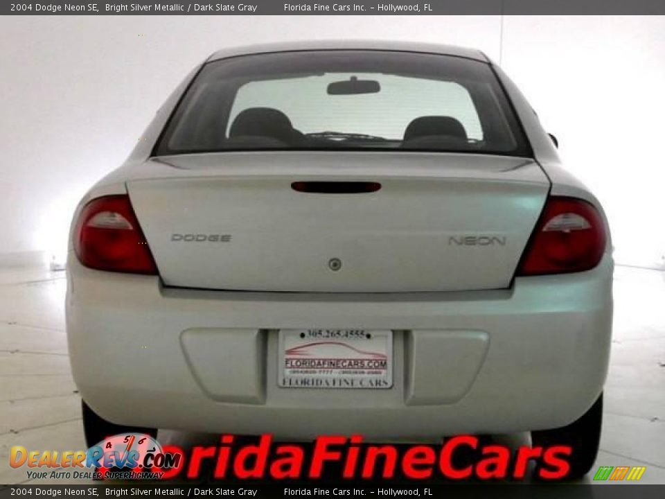 2004 Dodge Neon SE Bright Silver Metallic / Dark Slate Gray Photo #6