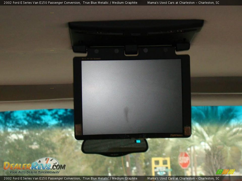 2002 Ford E Series Van E150 Passenger Conversion True Blue Metallic / Medium Graphite Photo #16