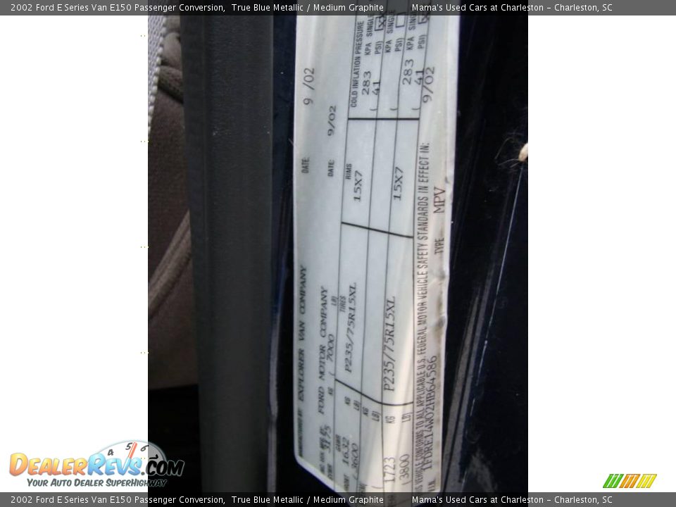 2002 Ford E Series Van E150 Passenger Conversion True Blue Metallic / Medium Graphite Photo #23