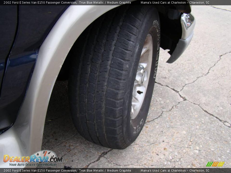 2002 Ford E Series Van E150 Passenger Conversion True Blue Metallic / Medium Graphite Photo #24