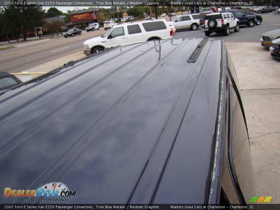 2002 Ford E Series Van E150 Passenger Conversion True Blue Metallic / Medium Graphite Photo #30