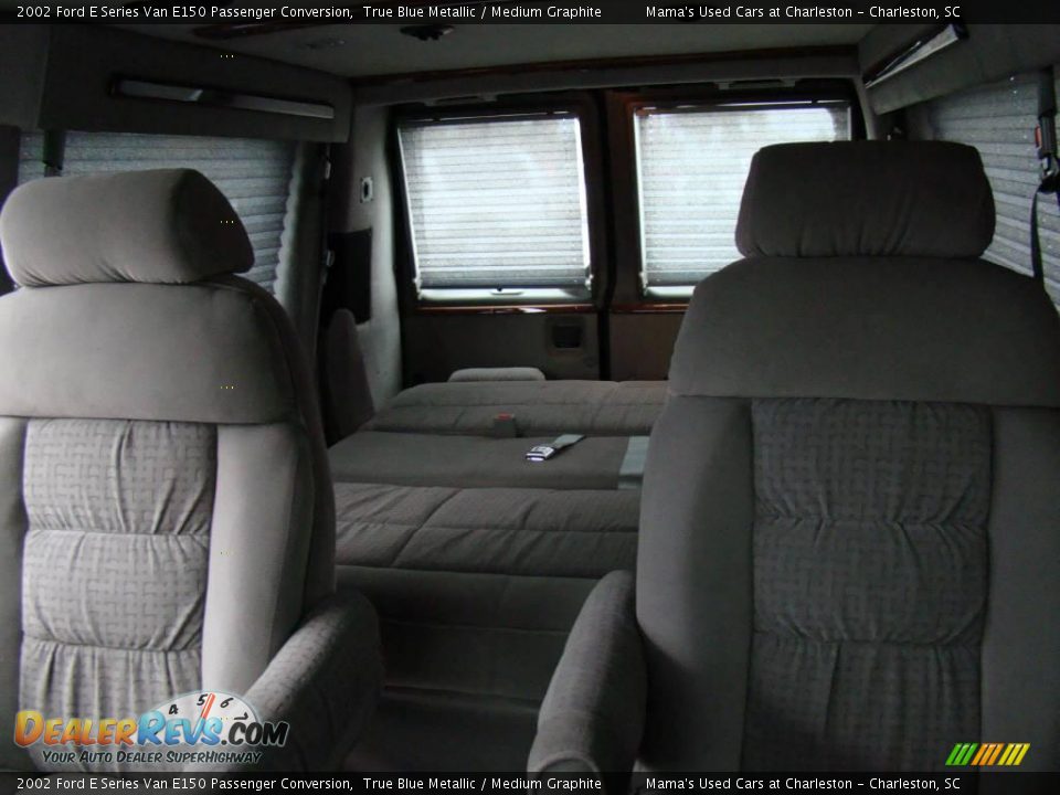 2002 Ford E Series Van E150 Passenger Conversion True Blue Metallic / Medium Graphite Photo #33