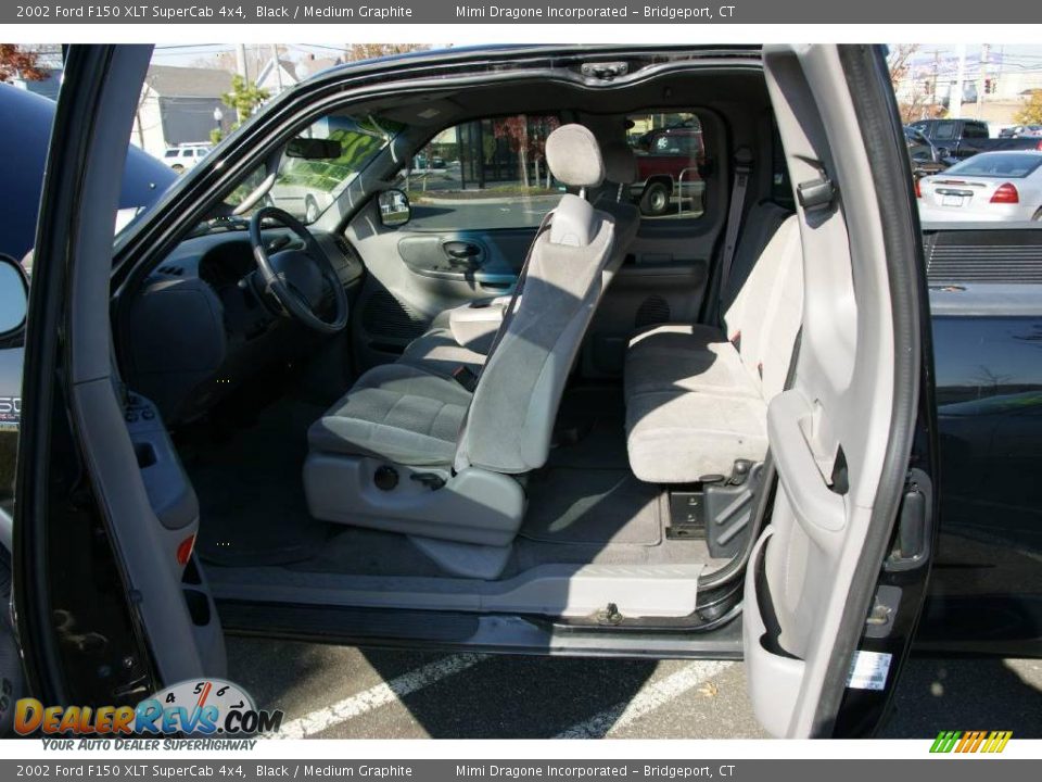 2002 Ford F150 XLT SuperCab 4x4 Black / Medium Graphite Photo #12
