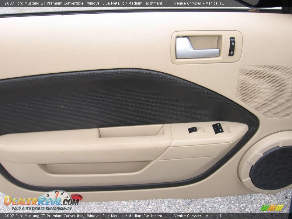 2007 Ford Mustang GT Premium Convertible Windveil Blue Metallic / Medium Parchment Photo #12