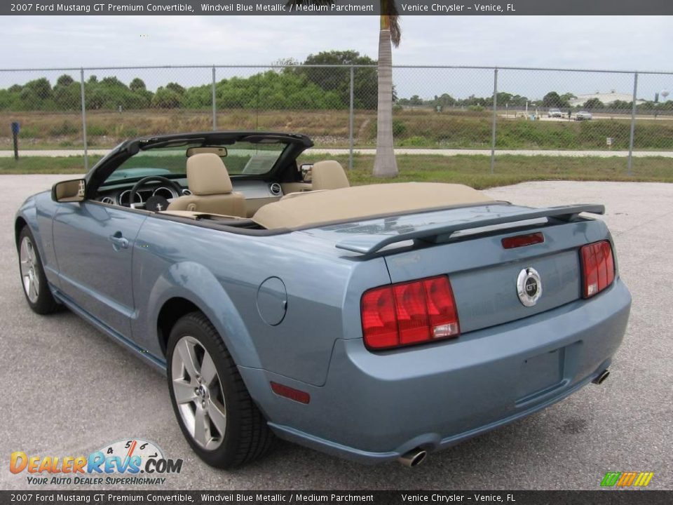 2007 Ford Mustang GT Premium Convertible Windveil Blue Metallic / Medium Parchment Photo #15