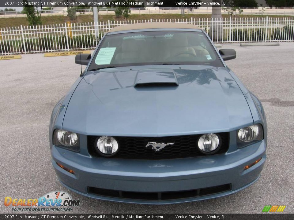 2007 Ford Mustang GT Premium Convertible Windveil Blue Metallic / Medium Parchment Photo #17