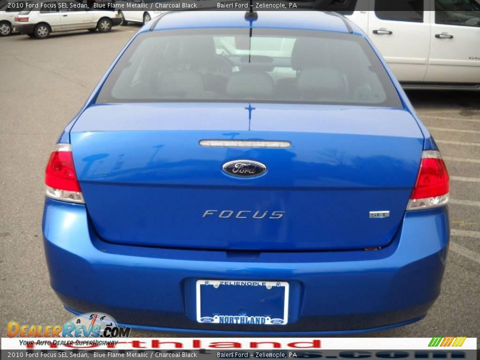 2010 Ford Focus SEL Sedan Blue Flame Metallic / Charcoal Black Photo #7