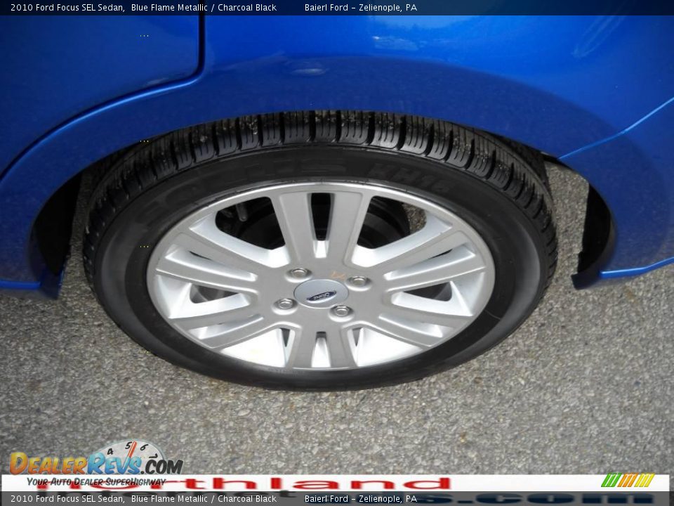 2010 Ford Focus SEL Sedan Blue Flame Metallic / Charcoal Black Photo #15