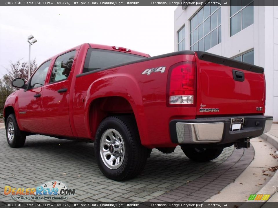 2007 GMC Sierra 1500 Crew Cab 4x4 Fire Red / Dark Titanium/Light Titanium Photo #3