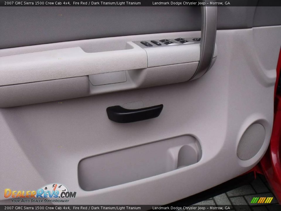 2007 GMC Sierra 1500 Crew Cab 4x4 Fire Red / Dark Titanium/Light Titanium Photo #11