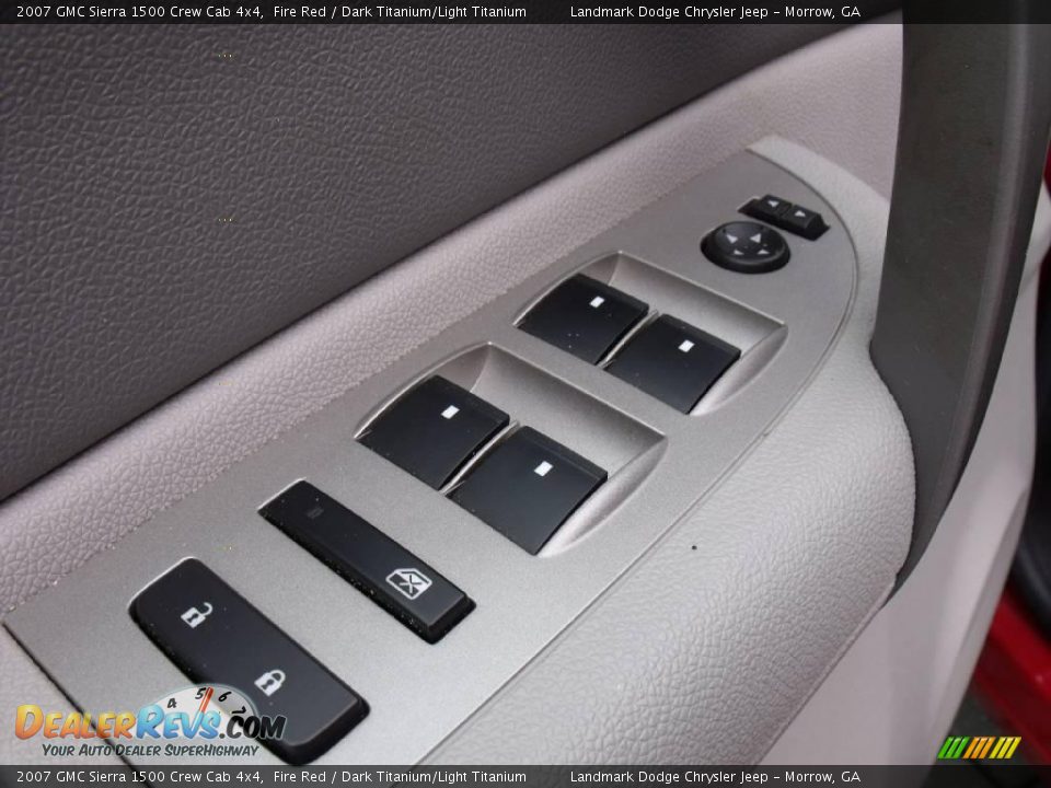 2007 GMC Sierra 1500 Crew Cab 4x4 Fire Red / Dark Titanium/Light Titanium Photo #12