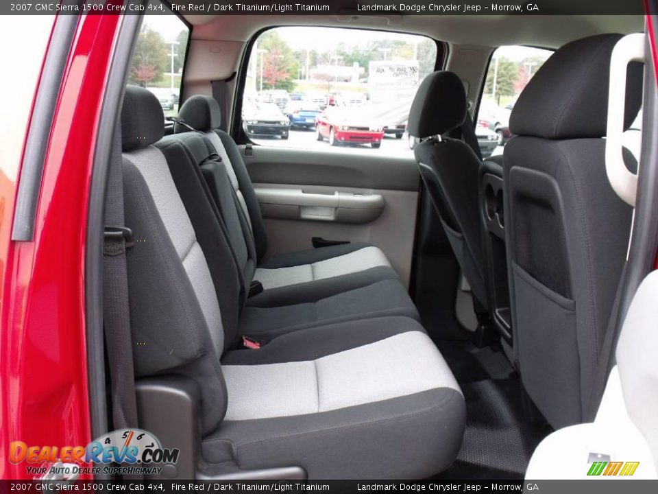 2007 GMC Sierra 1500 Crew Cab 4x4 Fire Red / Dark Titanium/Light Titanium Photo #19