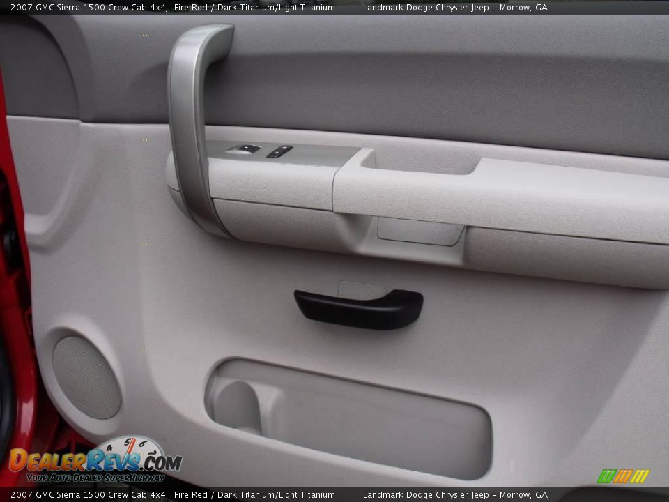 2007 GMC Sierra 1500 Crew Cab 4x4 Fire Red / Dark Titanium/Light Titanium Photo #22