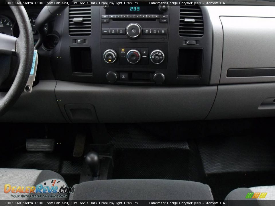 2007 GMC Sierra 1500 Crew Cab 4x4 Fire Red / Dark Titanium/Light Titanium Photo #24