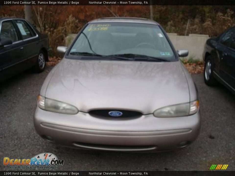 1996 Ford Contour SE Pumice Beige Metallic / Beige Photo #2