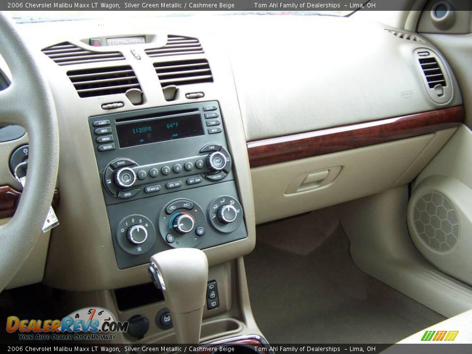 2006 Chevrolet Malibu Maxx LT Wagon Silver Green Metallic / Cashmere Beige Photo #19