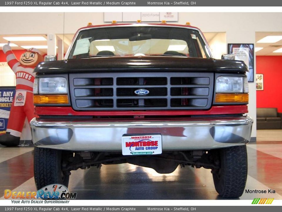 1997 Ford F250 XL Regular Cab 4x4 Laser Red Metallic / Medium Graphite Photo #11