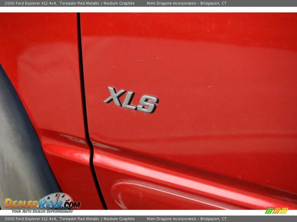 2000 Ford Explorer XLS 4x4 Toreador Red Metallic / Medium Graphite Photo #8