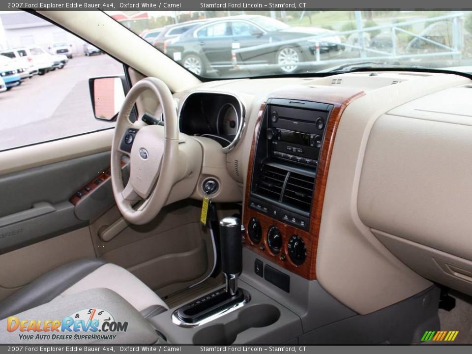 2007 Ford Explorer Eddie Bauer 4x4 Oxford White / Camel Photo #3
