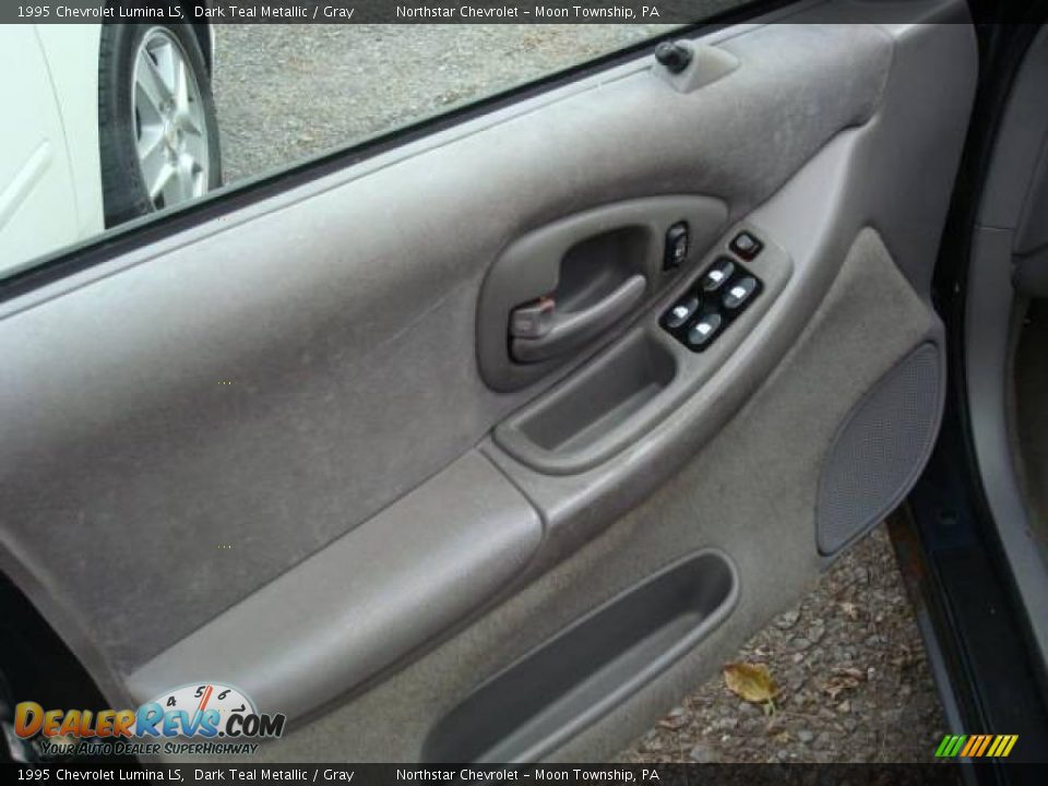 1995 Chevrolet Lumina LS Dark Teal Metallic / Gray Photo #11