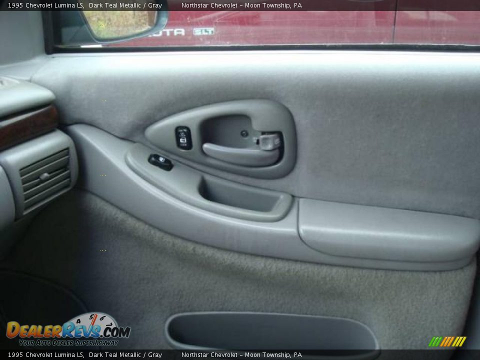 1995 Chevrolet Lumina LS Dark Teal Metallic / Gray Photo #12