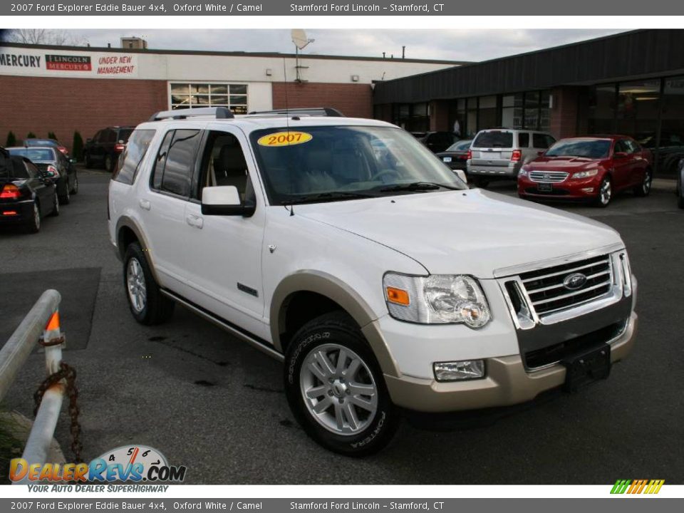 2007 Ford Explorer Eddie Bauer 4x4 Oxford White / Camel Photo #14