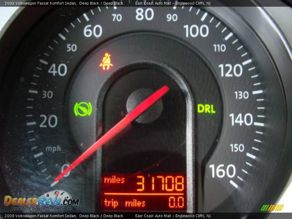 2009 Volkswagen Passat Komfort Sedan Deep Black / Deep Black Photo #10