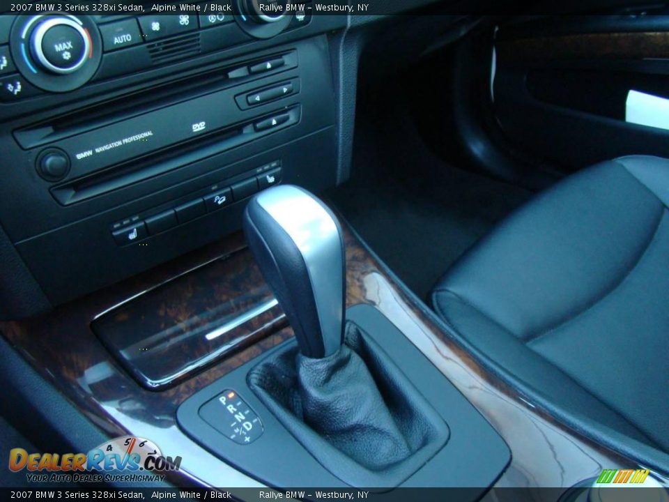 2007 BMW 3 Series 328xi Sedan Alpine White / Black Photo #14