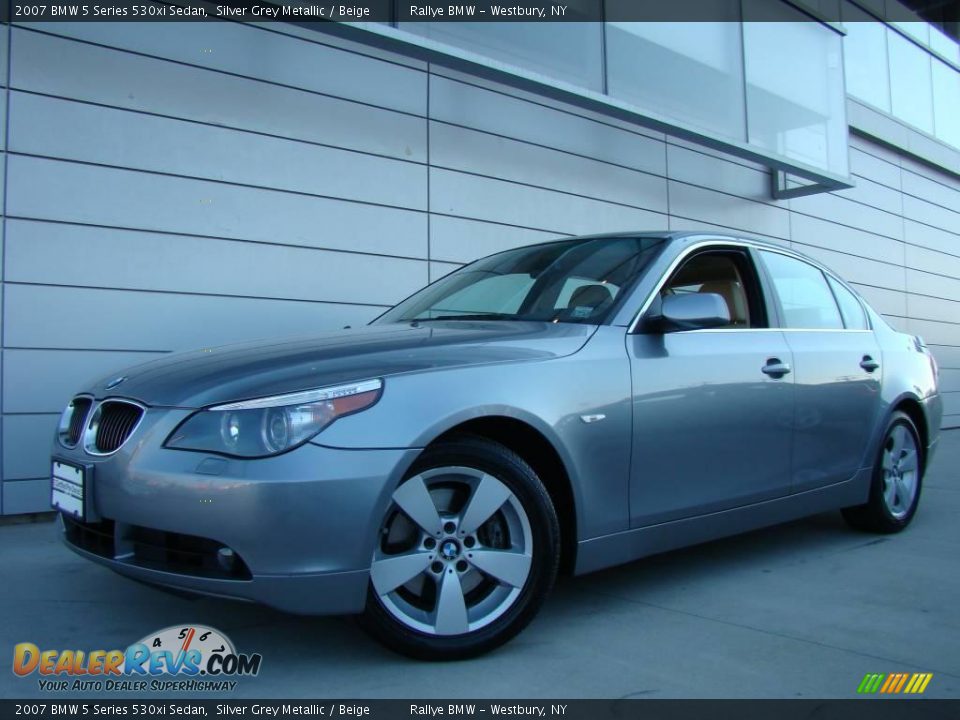 2007 BMW 5 Series 530xi Sedan Silver Grey Metallic / Beige Photo #1