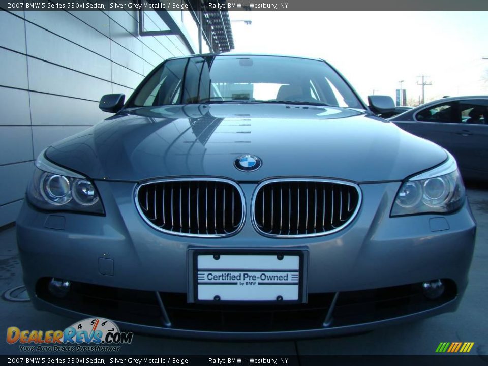 2007 BMW 5 Series 530xi Sedan Silver Grey Metallic / Beige Photo #2