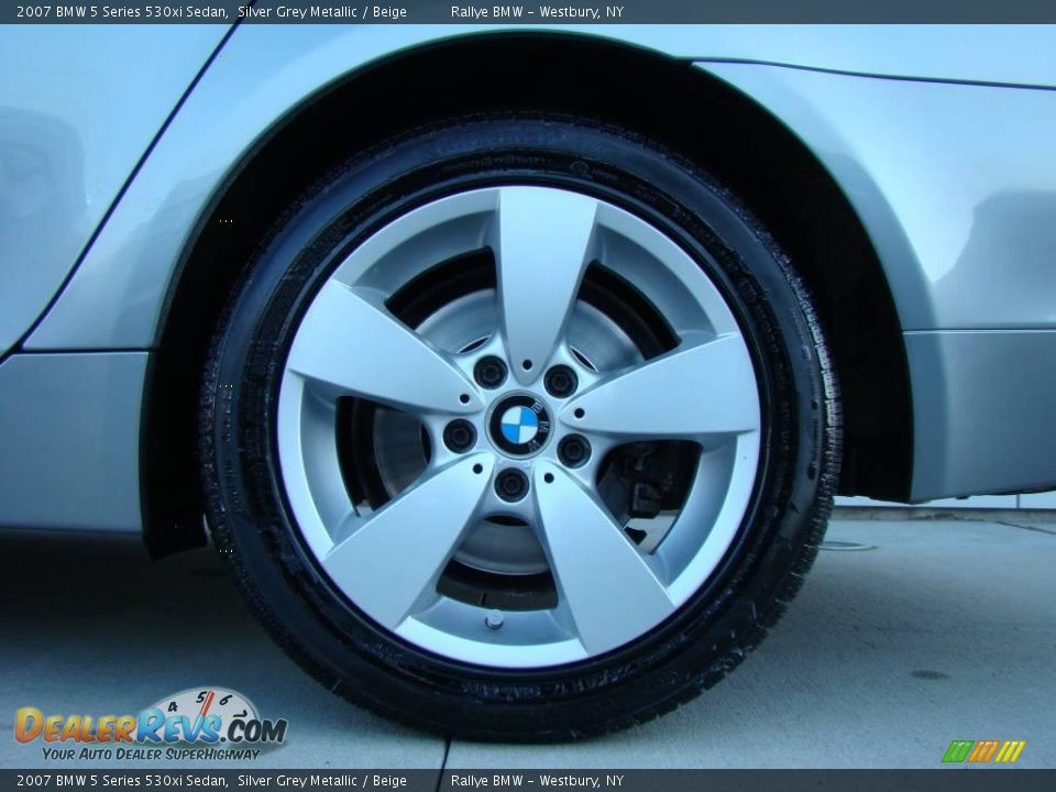 2007 BMW 5 Series 530xi Sedan Silver Grey Metallic / Beige Photo #6