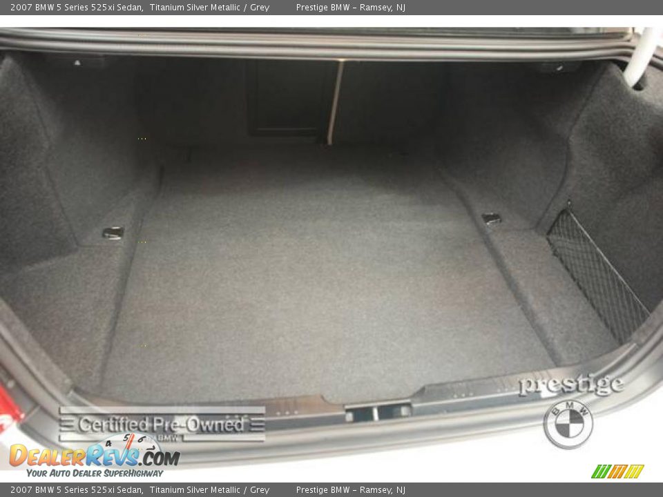 2007 BMW 5 Series 525xi Sedan Titanium Silver Metallic / Grey Photo #6