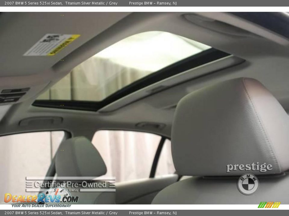 2007 BMW 5 Series 525xi Sedan Titanium Silver Metallic / Grey Photo #7
