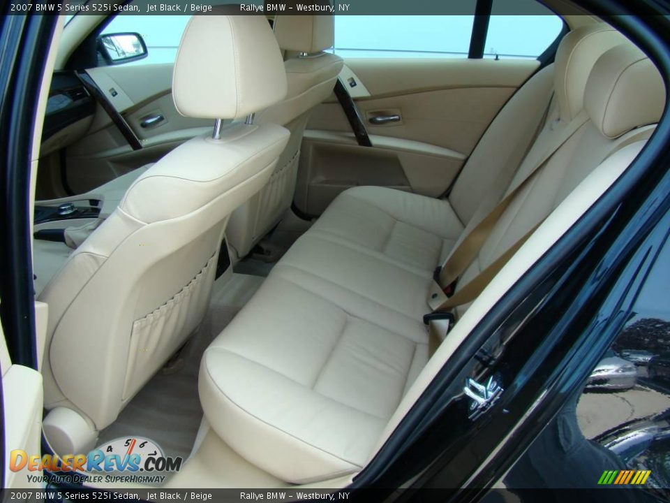 2007 BMW 5 Series 525i Sedan Jet Black / Beige Photo #12