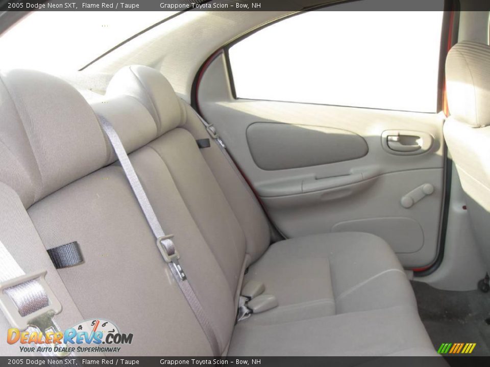 2005 Dodge Neon SXT Flame Red / Taupe Photo #5
