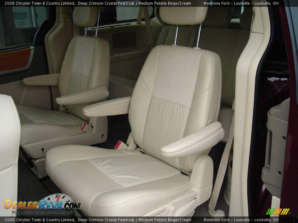2008 Chrysler Town & Country Limited Deep Crimson Crystal Pearlcoat / Medium Pebble Beige/Cream Photo #16